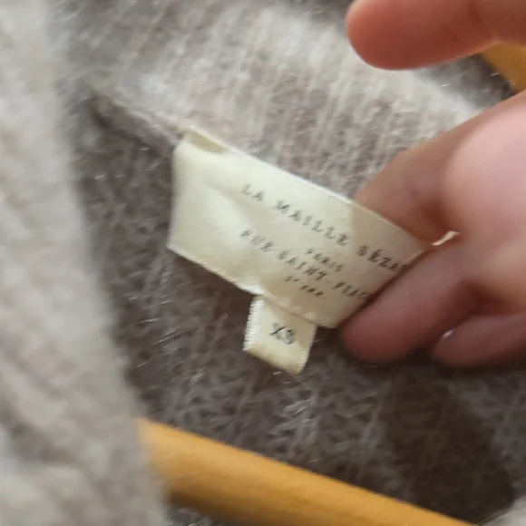 Sezane Micky Heather Neutral Cowl Neck Sweater, XS, EUC, Quiet Luxury Chic - Picture 9 of 10